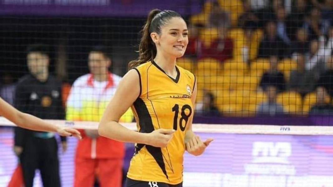 Zehra Güneş VakıfBank'tan ayrılacak mı? Yeni takımıyla ilgili flaş iddia 1